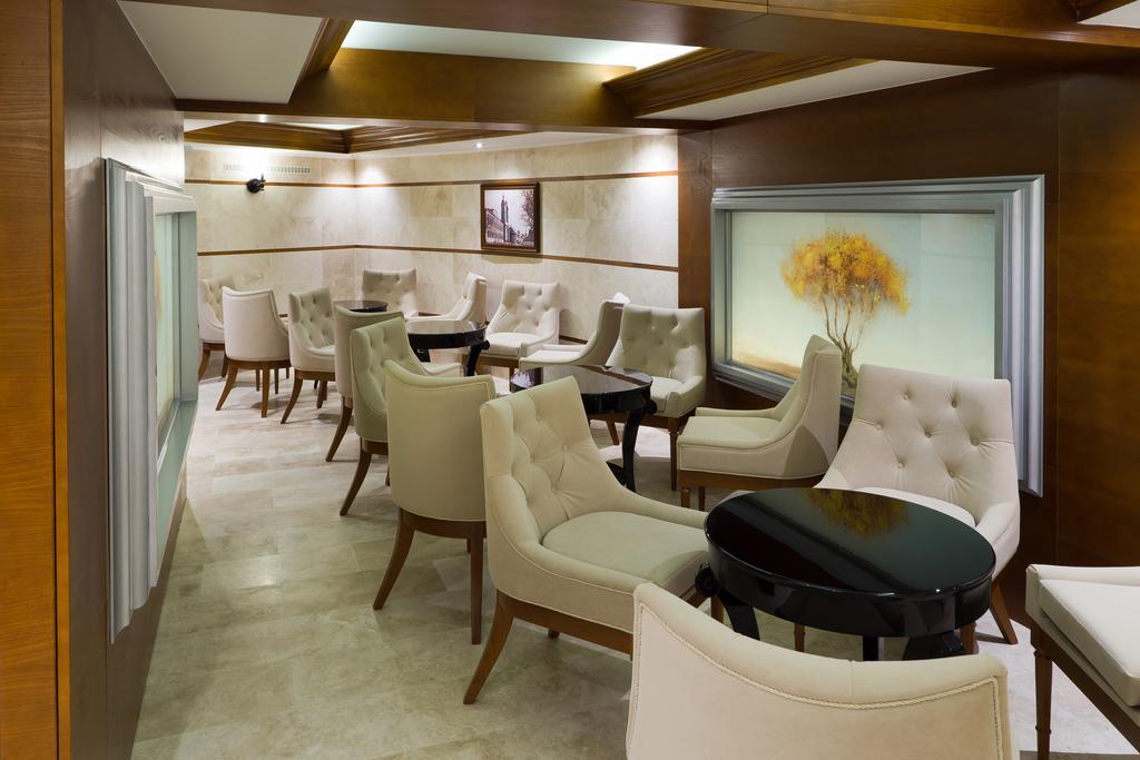 Hotel Central Nyíregyháza Εξωτερικό φωτογραφία