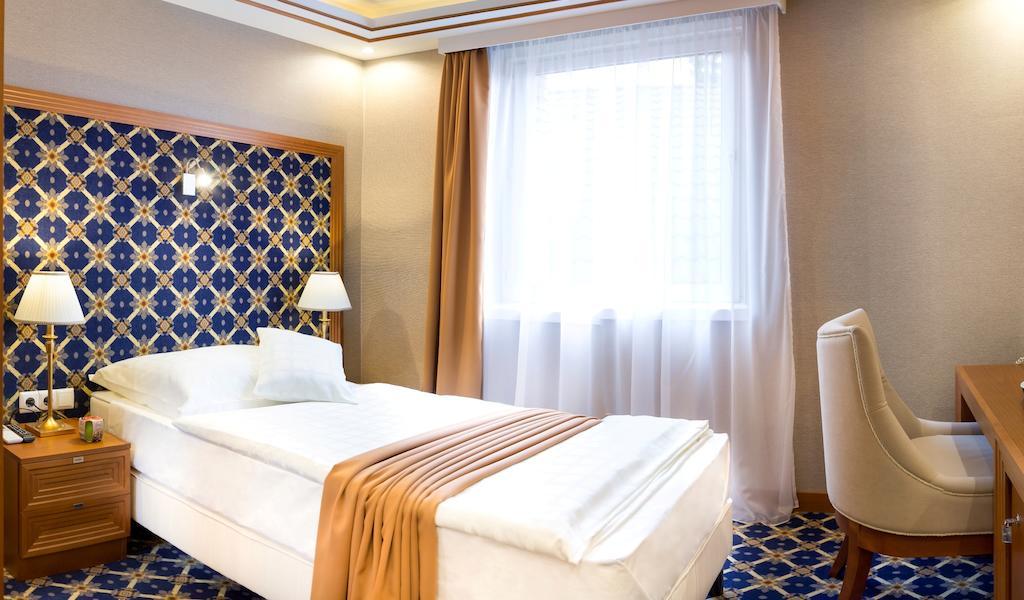 Hotel Central Nyíregyháza Εξωτερικό φωτογραφία